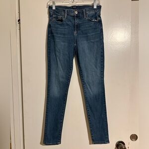 GAP True Skinny jeans, size 4/27. Never worn.